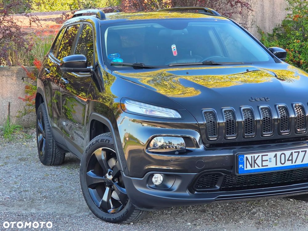 Jeep Cherokee - 4
