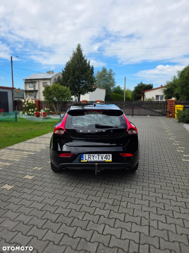 Volvo V40 D3 Momentum - 5