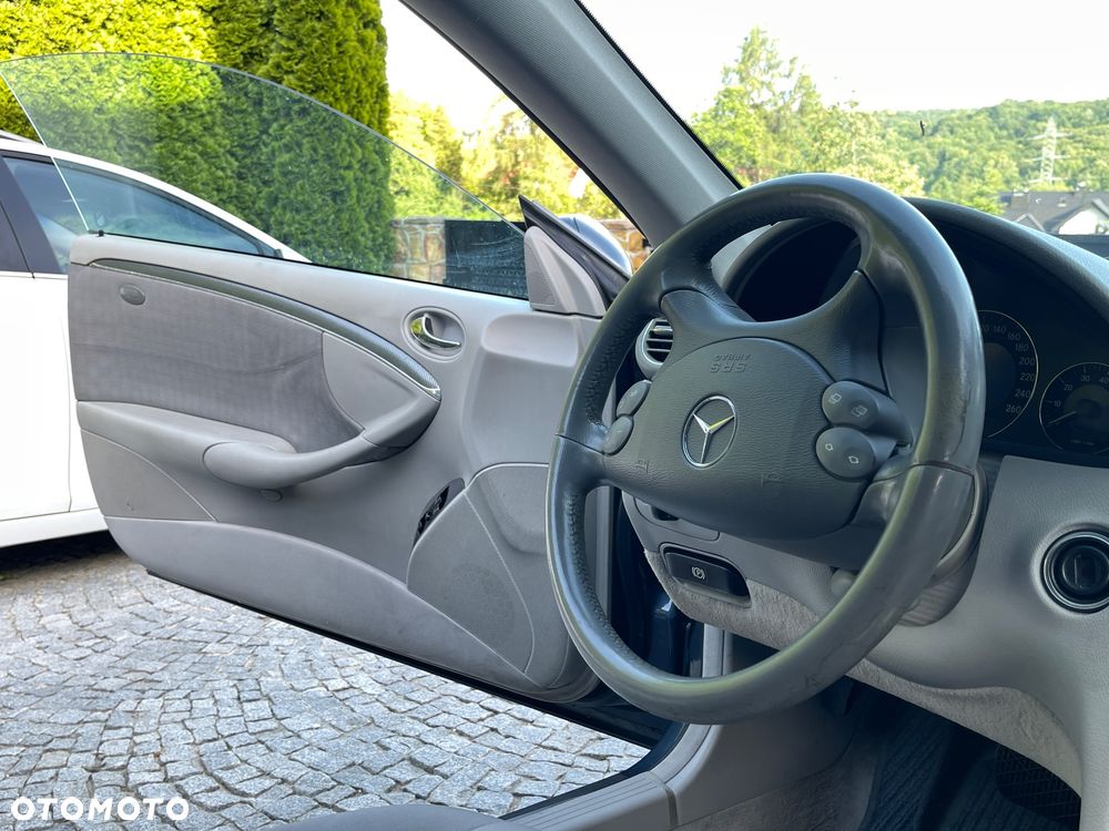 Mercedes-Benz CLK - 34