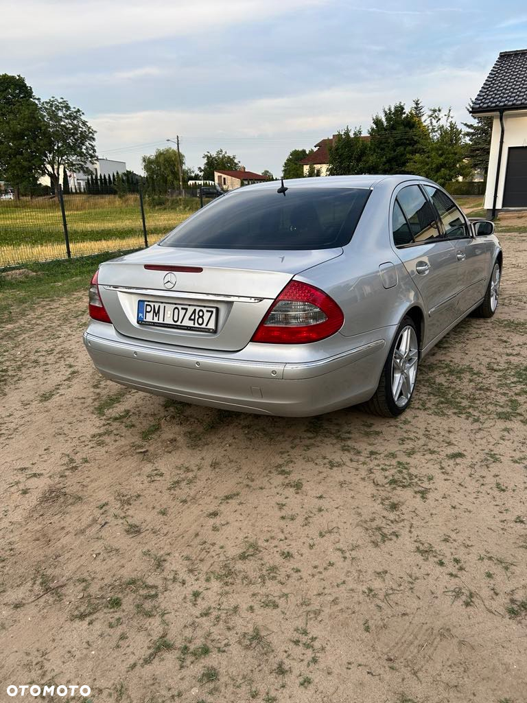 Mercedes-Benz Klasa E 280 CDI T Elegance - 3