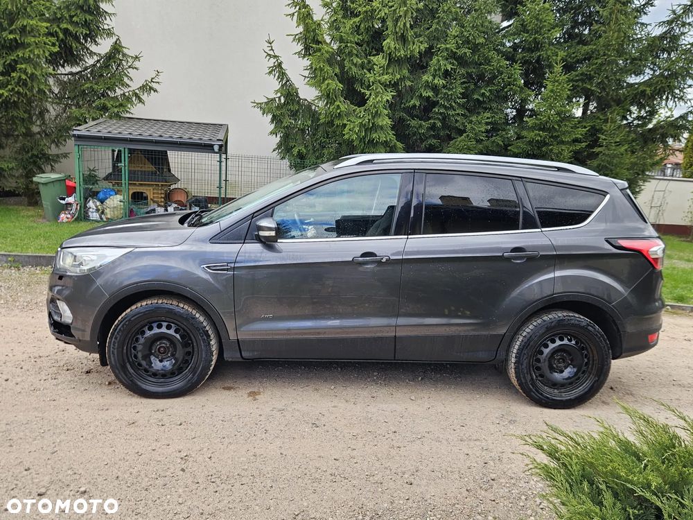 Ford Kuga 2.0 TDCi 4WD Titanium - 4