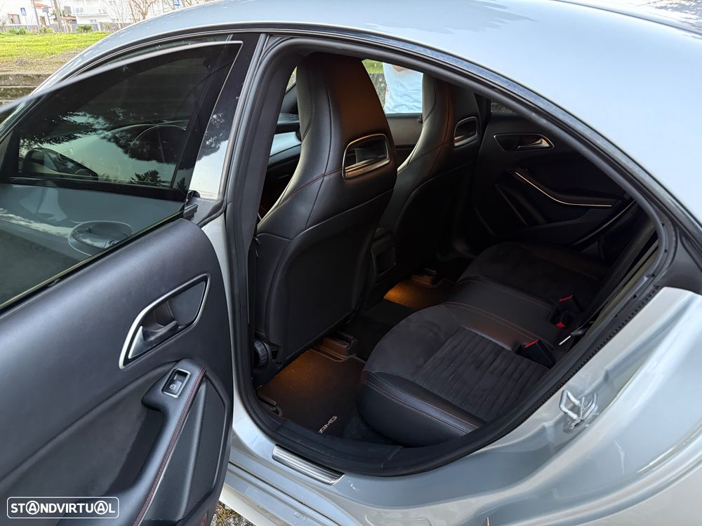 Mercedes-Benz CLA 220 CDI AMG Line Aut.111g - 10