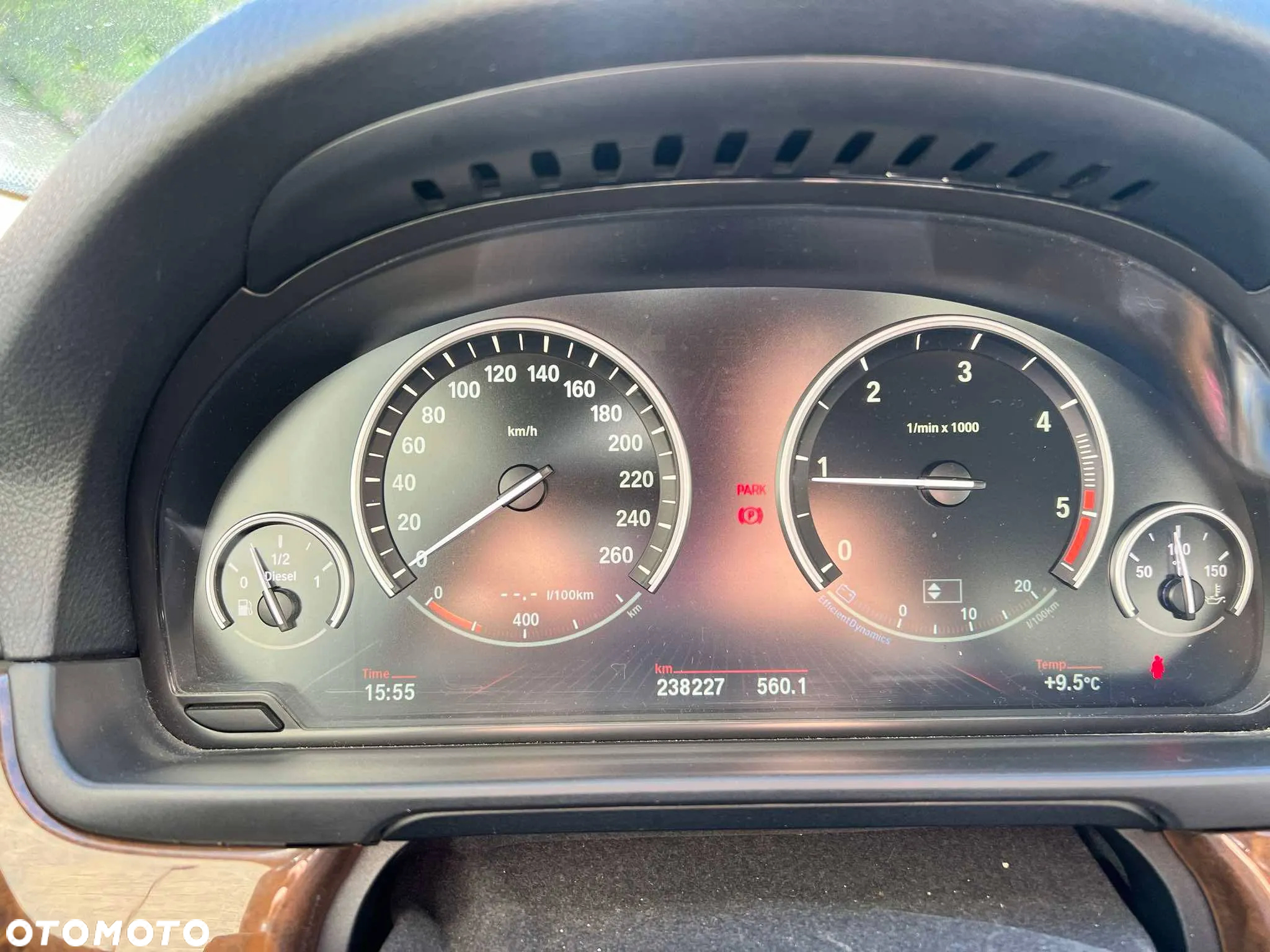 BMW Seria 5 525d - 13