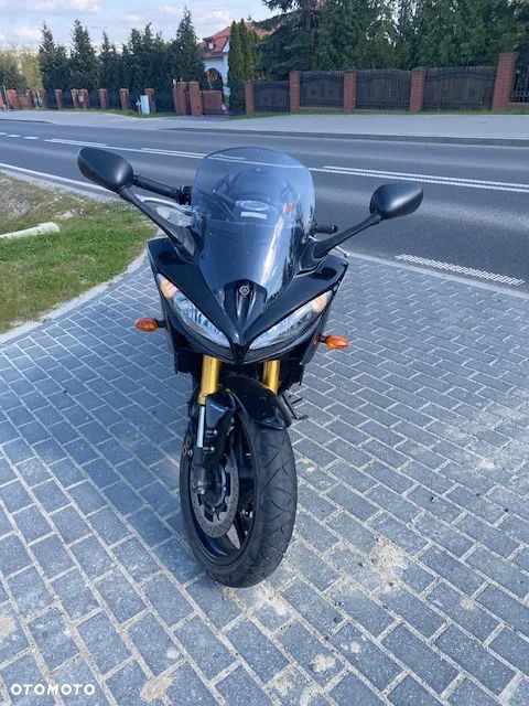 Yamaha FZ8 - 15