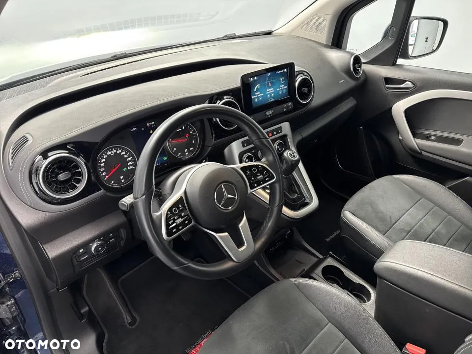 Mercedes-Benz Klasa T 180 d Progressive - 14