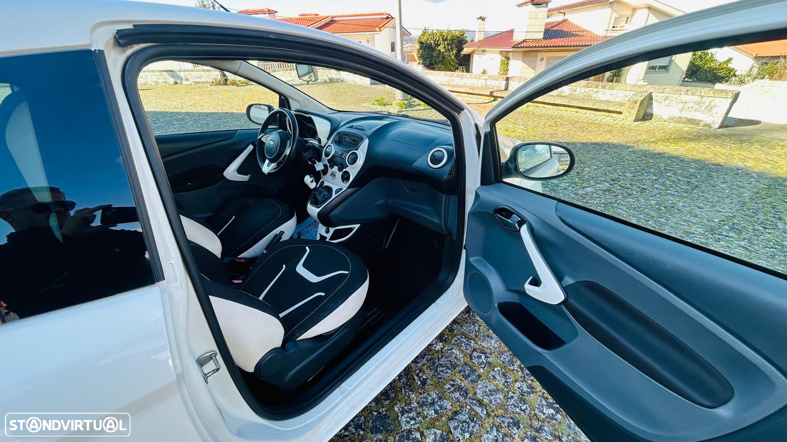 Ford KA 1.2 Titanium - 11