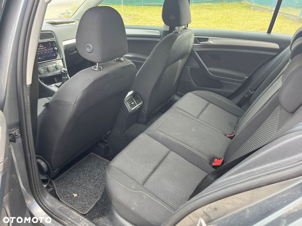 Volkswagen Golf 1.0 TSI OPF Comfortline - 12