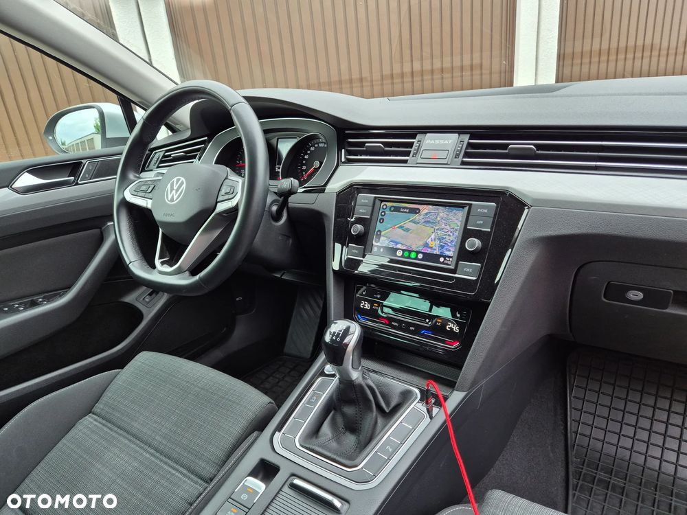 Volkswagen Passat 2.0 TDI EVO Business - 29