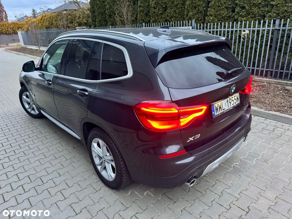 BMW X3 xDrive30i GPF Luxury Line sport - 28