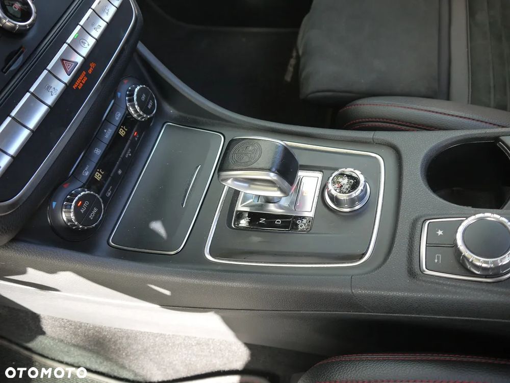 Mercedes-Benz CLA AMG 45 4-Matic - 15