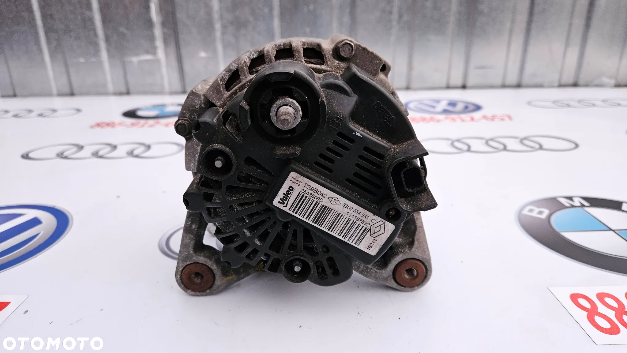 Renault Twingo 2 II 1.2 TCE Alternator 8200654541C VALEO - 5