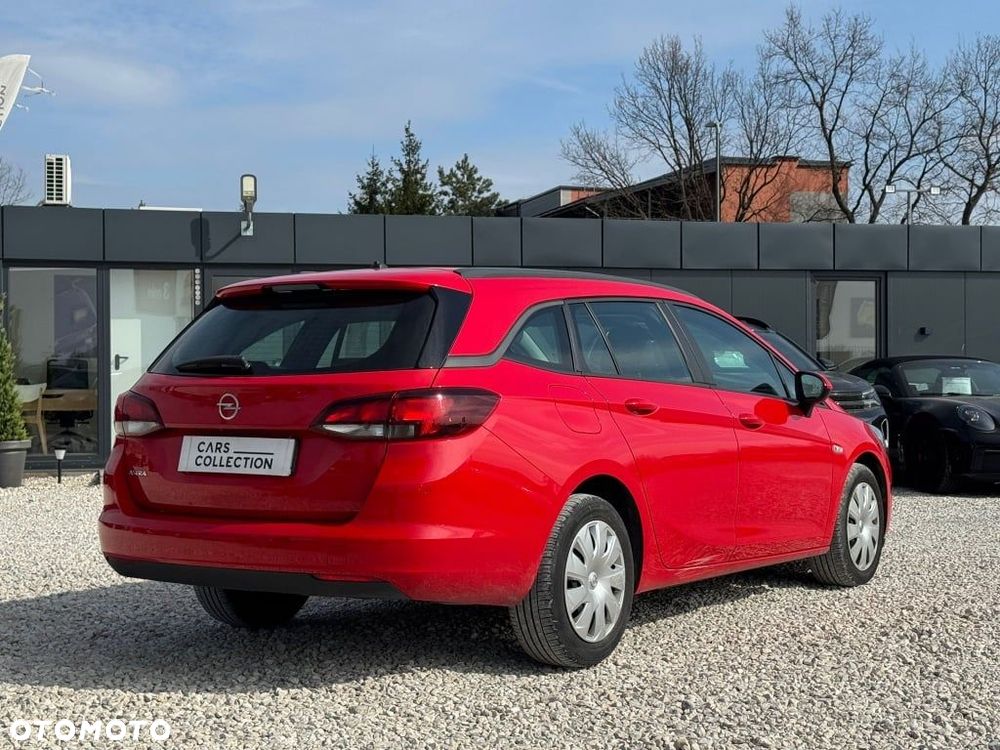 Opel Astra - 4