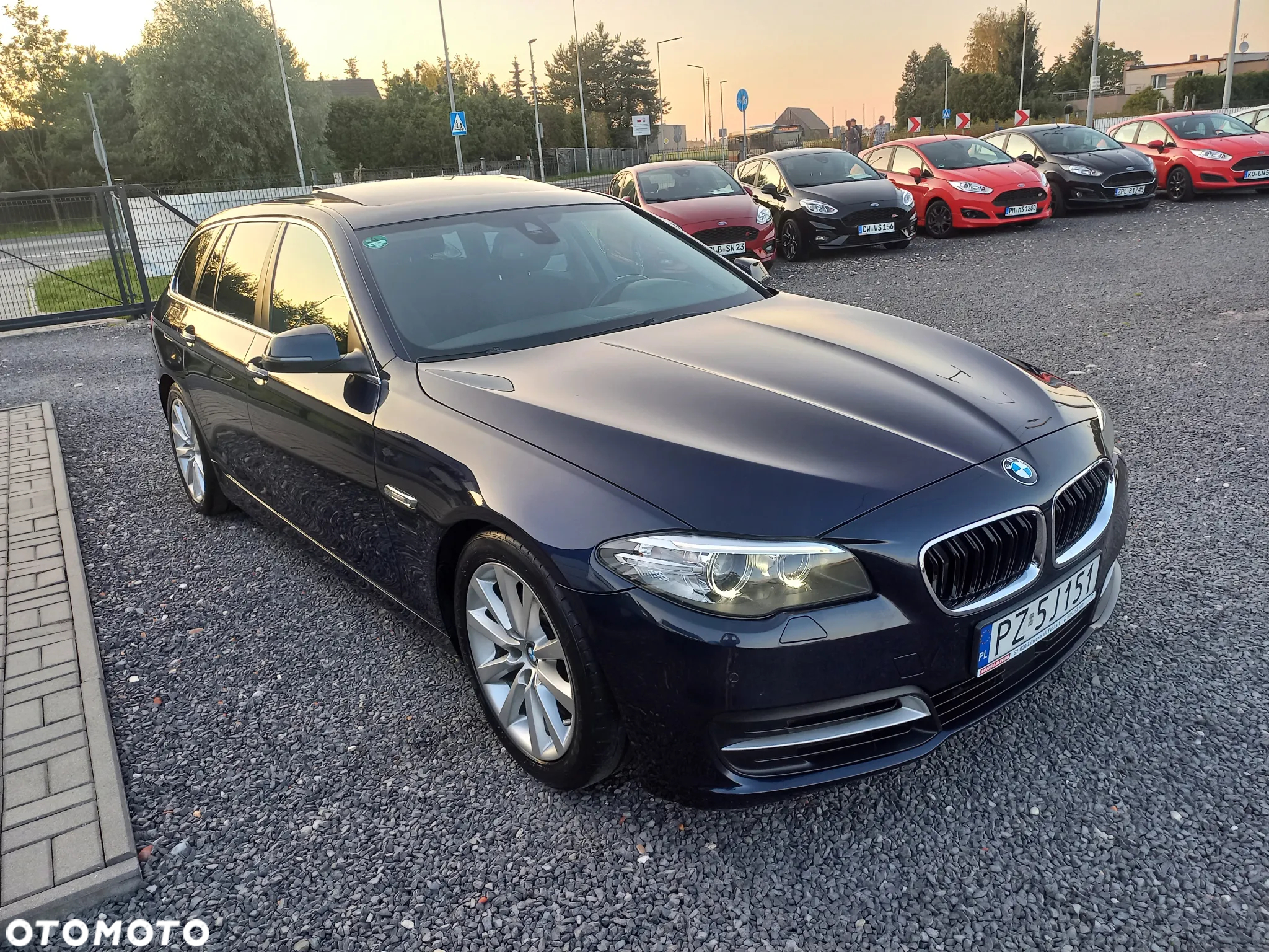 BMW Seria 5 520d Touring - 11