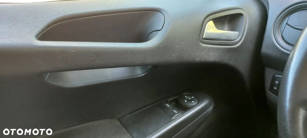 Ford TRANSIT COURIER - 21