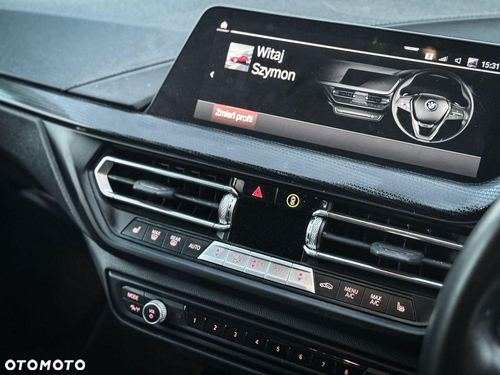 BMW Seria 1 116d M Sport Shadow - 6