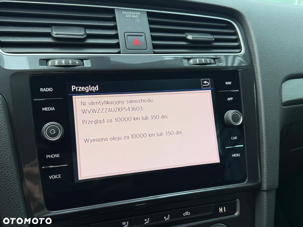 Volkswagen Golf 1.5 TSI BMT Comfortline DSG - 25