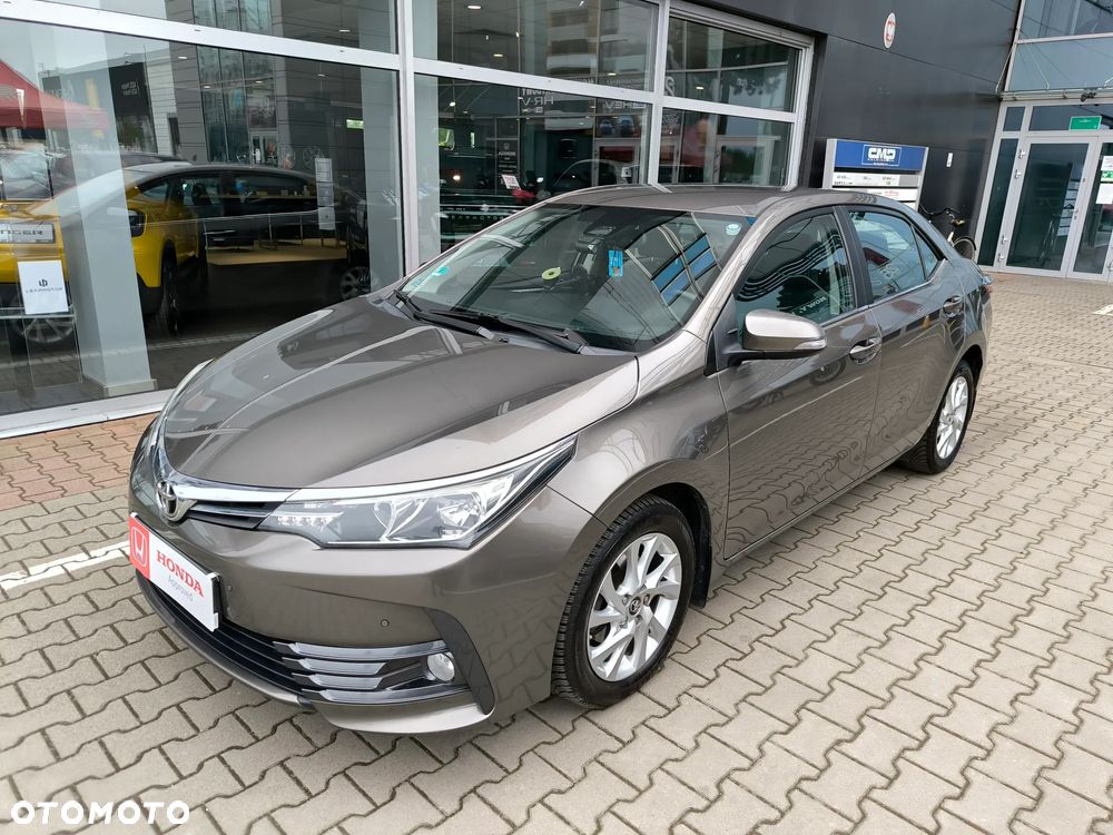 Toyota Corolla 1.6 Comfort - 1