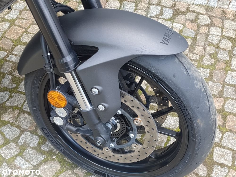 Yamaha R7 - 15