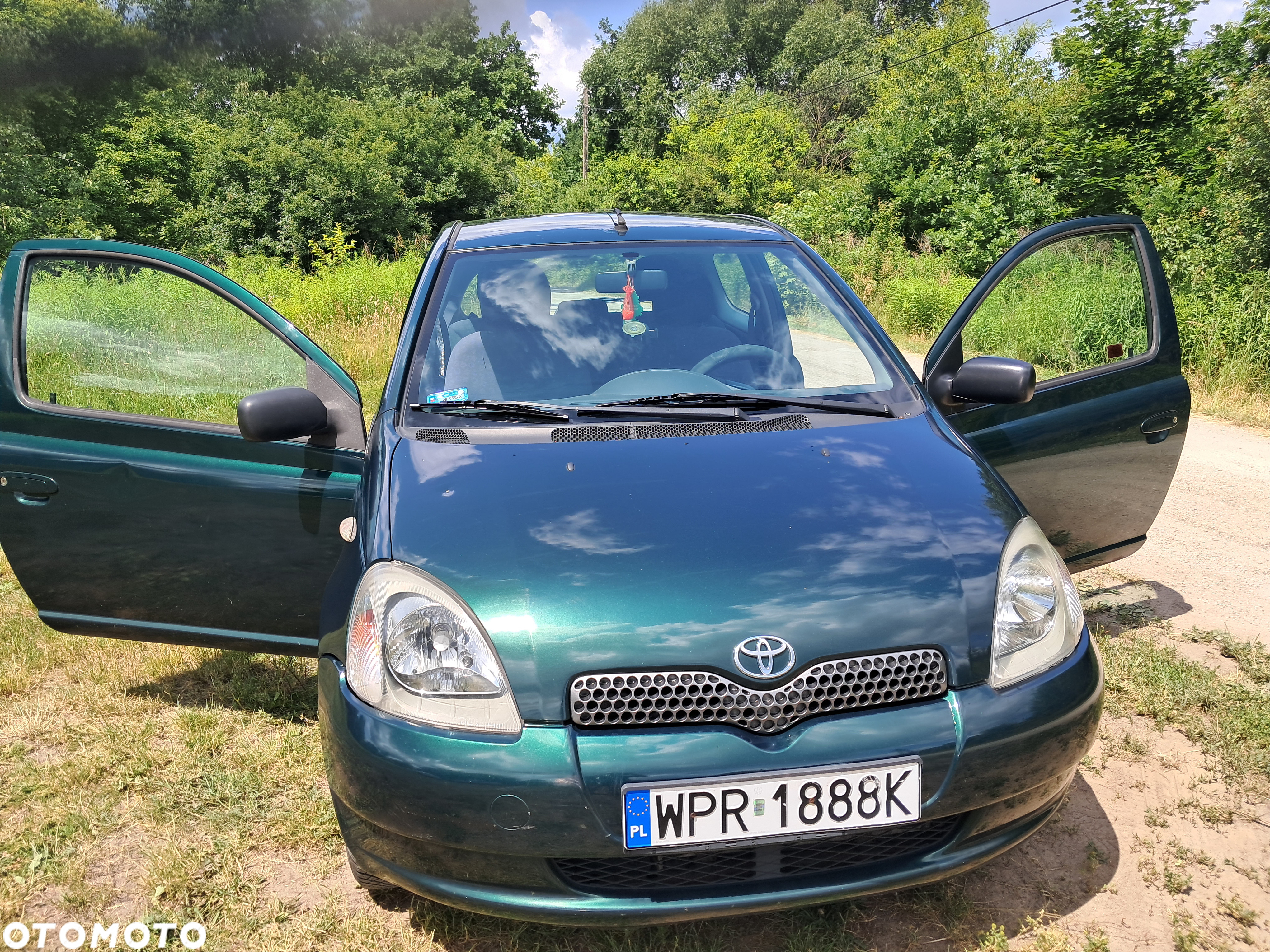 Toyota Yaris 1.0 Base - 3
