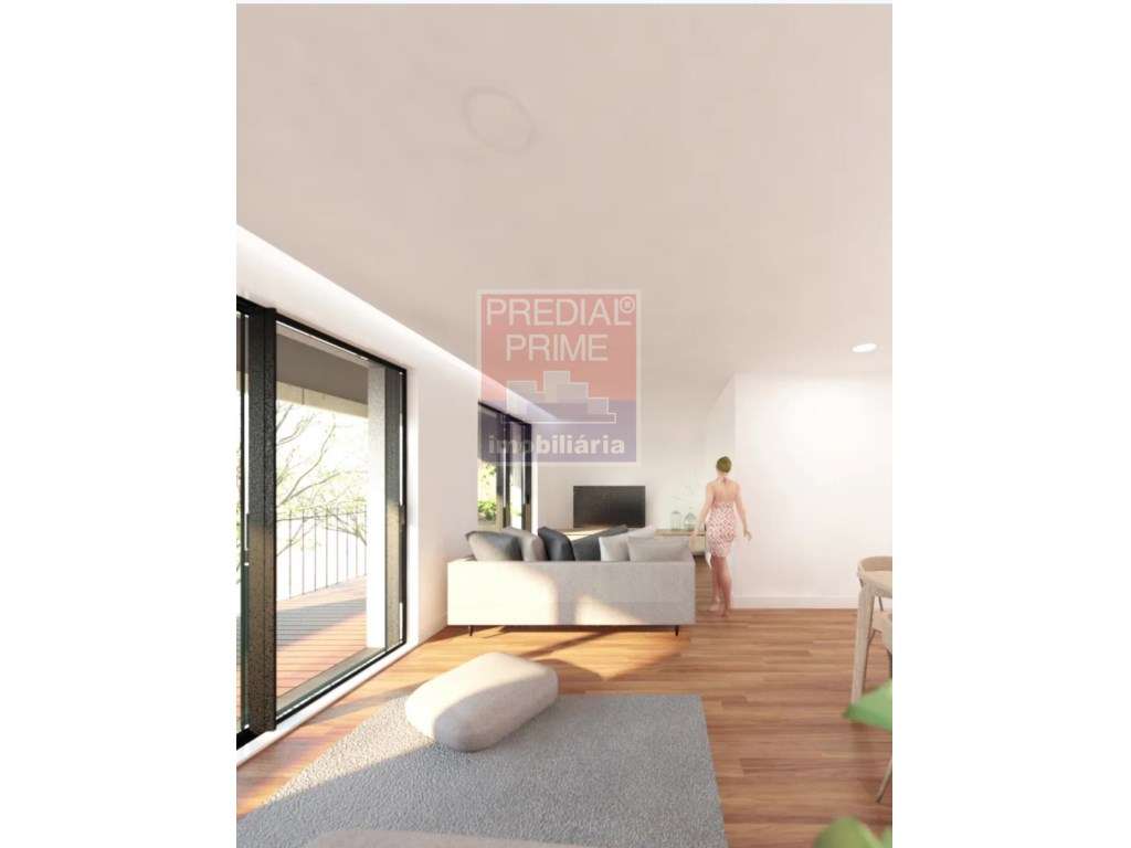 EXCELENTE APARTAMENTO T4 NO CENTRO DA CIDADE EM SANTA MARIA DA FEIRA - Grande imagem: 4/12
