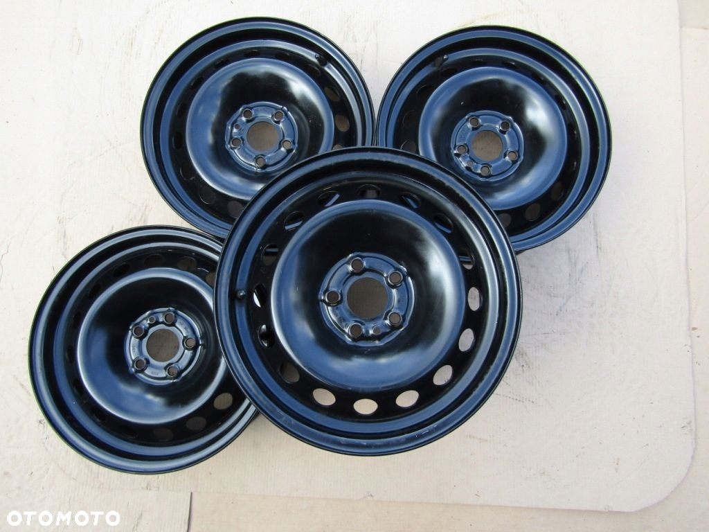4x Felgi 15 Fiat 500L Opel Combo D Doblo Cargo Tipo II 5x98 - 13