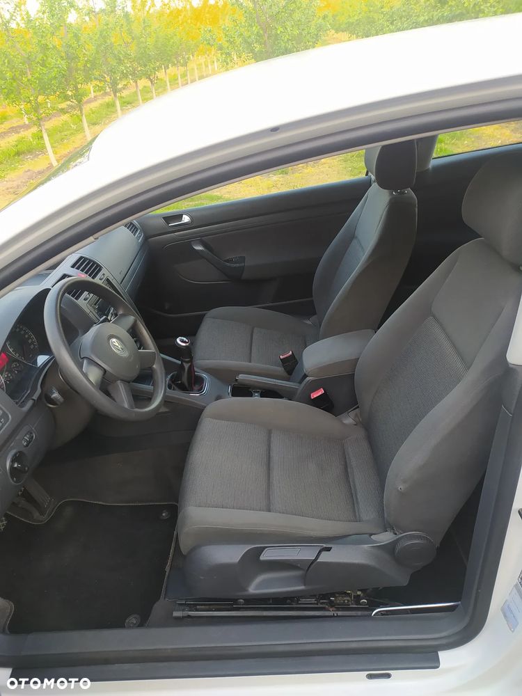 Volkswagen Golf 1.4 FSI Sportline - 12