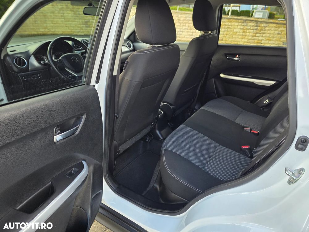 Suzuki Vitara 1.6 DDIS (4x4) Allgrip Comfort - 8