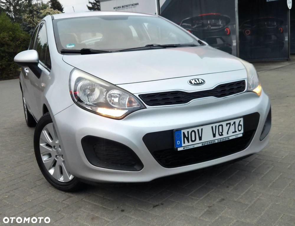 Kia Rio 1.2 Dream Team Edition - 22