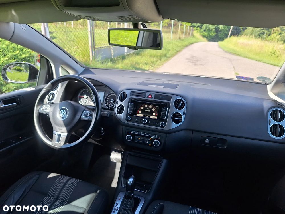 Volkswagen Golf Plus 1.6 TDI Trendline DSG - 12