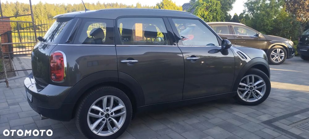 MINI Countryman One D - 2