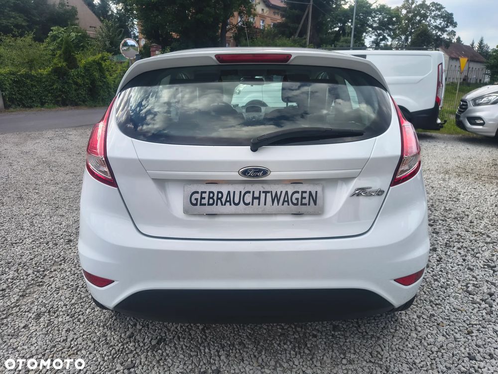 Ford Fiesta 1.25 Celebration - 7