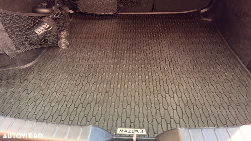 Mazda 3 e-Skyactiv X186 AT MHEV Exclusive-Line - 18