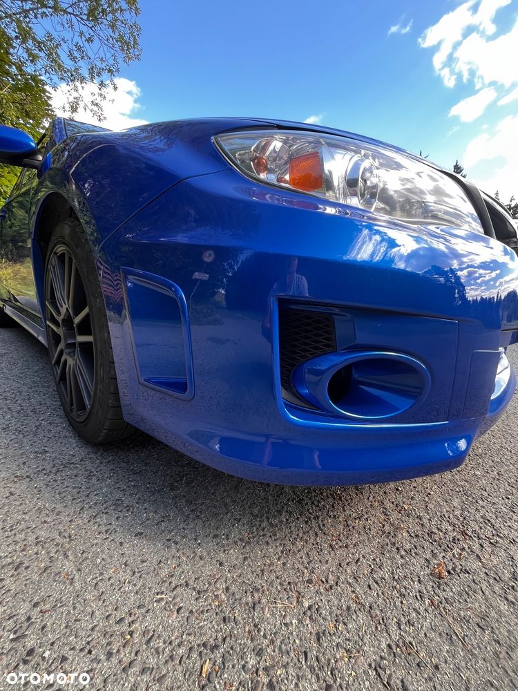 Subaru Impreza STI - 11