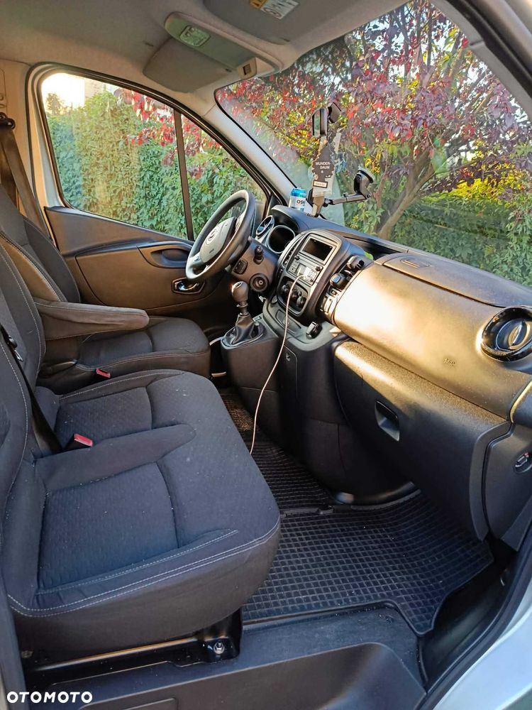Opel Vivaro - 3