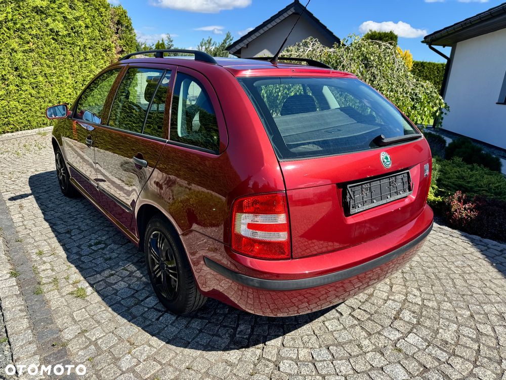 Skoda Fabia - 15