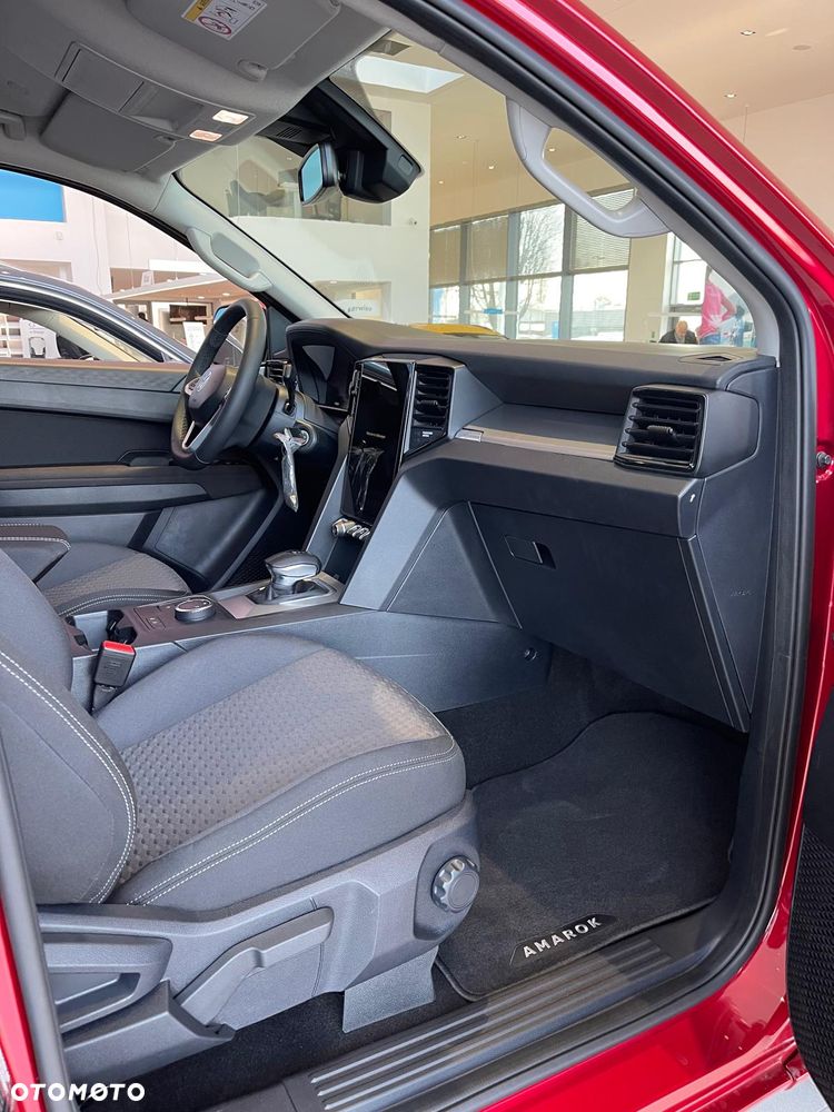 Volkswagen Amarok - 27