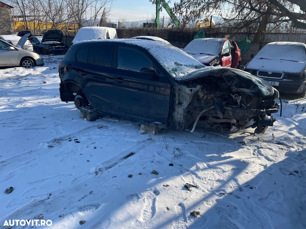 Dezmembrez BMW Seria 1 E87 LCI 116i 90kW 122CP an 2008 - 8