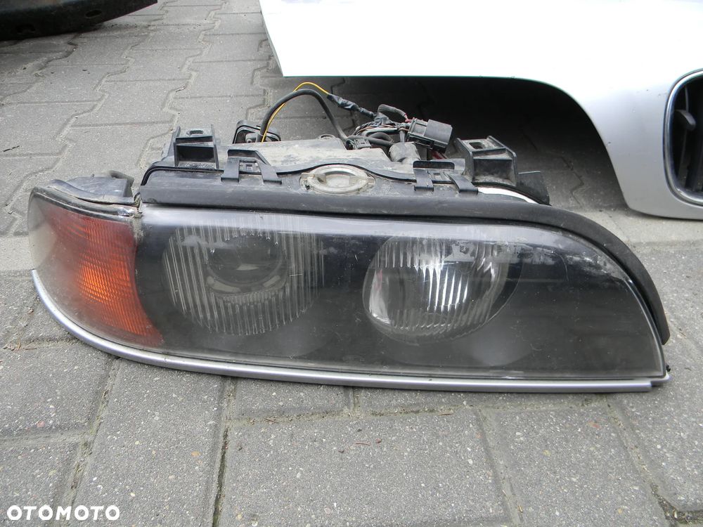 BMW E39  lampa lewa prawa XENON Europa - 1