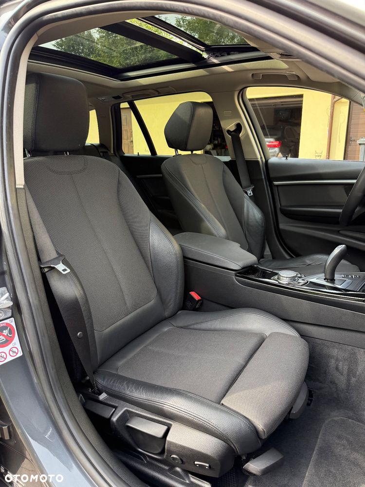 BMW Seria 3 320d Efficient Dynamics Advantage sport - 28