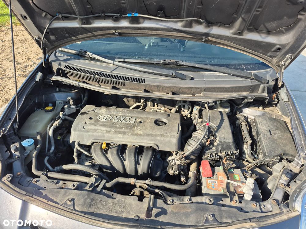 Toyota Auris 1.4 VVT-i Sol - 18