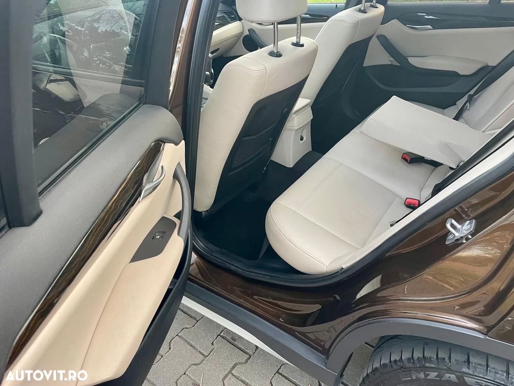 BMW X1 xDrive20d Aut. - 12