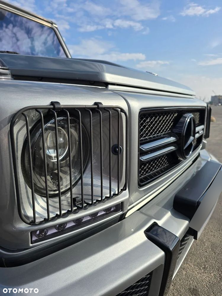 Mercedes-Benz Klasa G 63 AMG L - 19