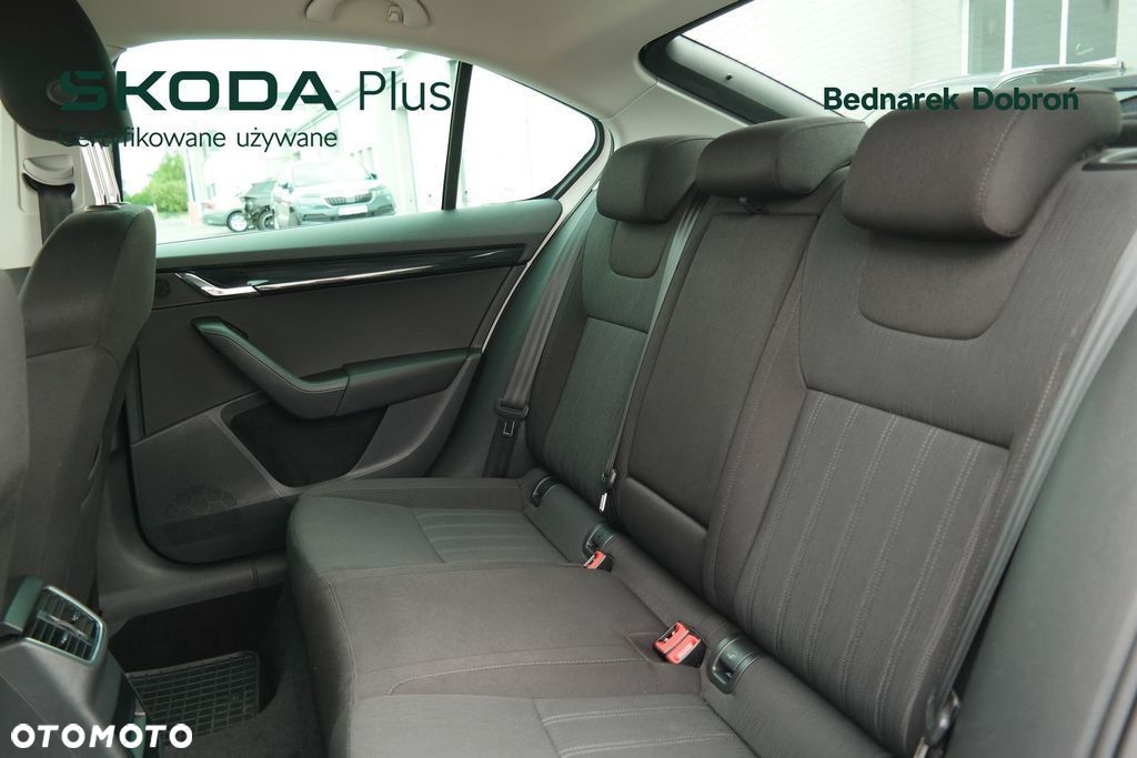 Skoda Octavia 2.0 TDI Style - 12
