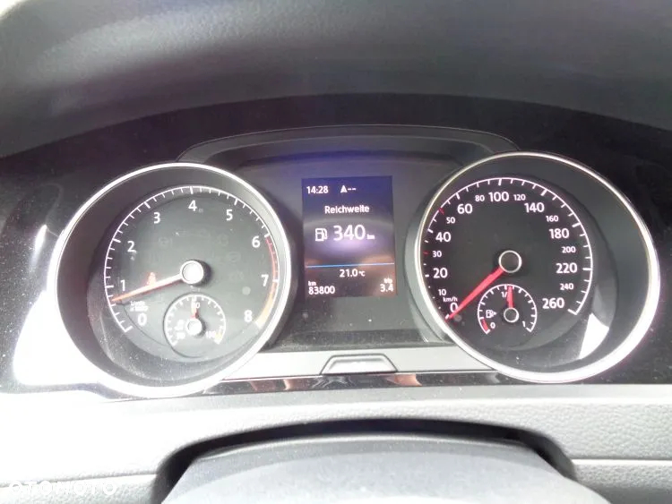 Volkswagen Golf 1.5 TSI OPF R-Line - 17