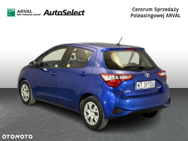 Toyota Yaris - 4