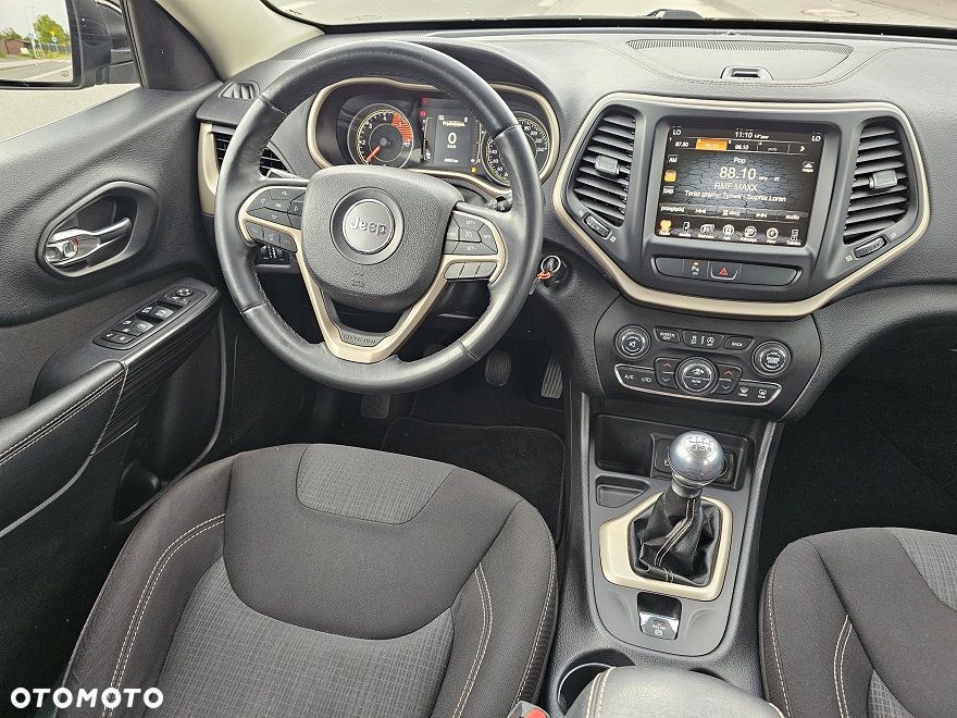 Jeep Cherokee 2.0 MJD 4x2 Longitude EU6 - 23