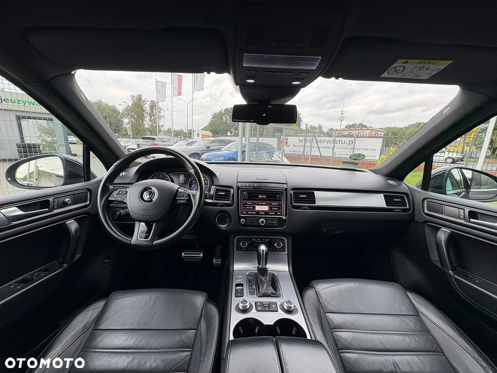 Volkswagen Touareg 3.0 V6 TDI BMT Perfectline R-Style - 27