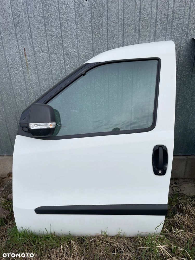 Drzwi prawe lewe przód Fiat Doblo II Lift 2018 kompletne w kolor! - 2
