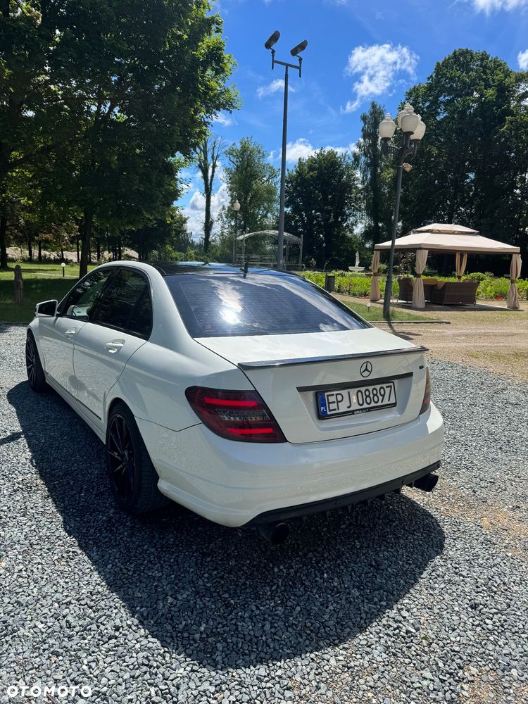 Mercedes-Benz Klasa C 180 Kompressor Avantgarde - 8