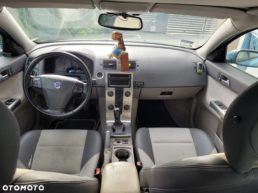 Volvo V50 2.0D - 15